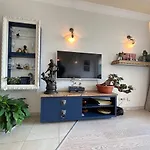 Art Seaview Apartments